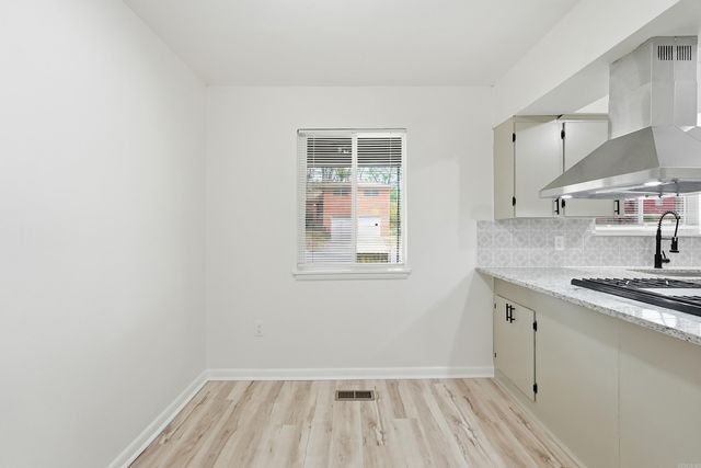 6907 W 32Nd St, Little Rock, AR 72204