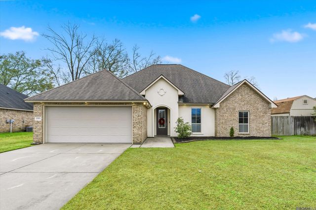 17553 Hoods Ridge Dr, Prairieville, LA 70769