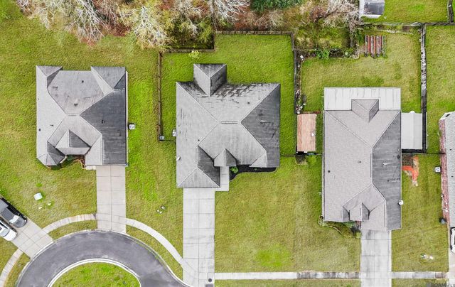 17553 Hoods Ridge Dr, Prairieville, LA 70769