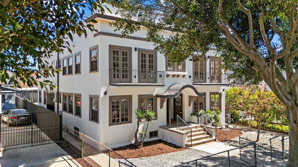 2220 Raymond, Los Angeles, CA 90007 — photo 2