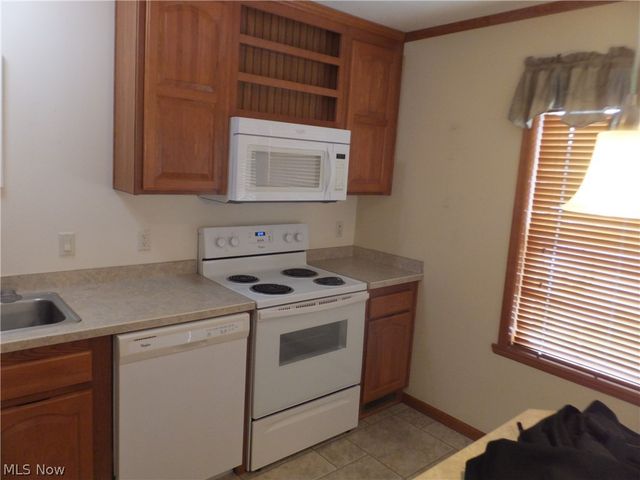 330 Gemini Drive, Dover, OH 44622