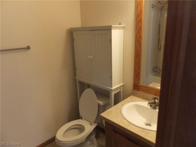 330 Gemini Drive, Dover, OH 44622