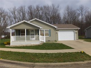 330 Gemini Drive, Dover, OH 44622