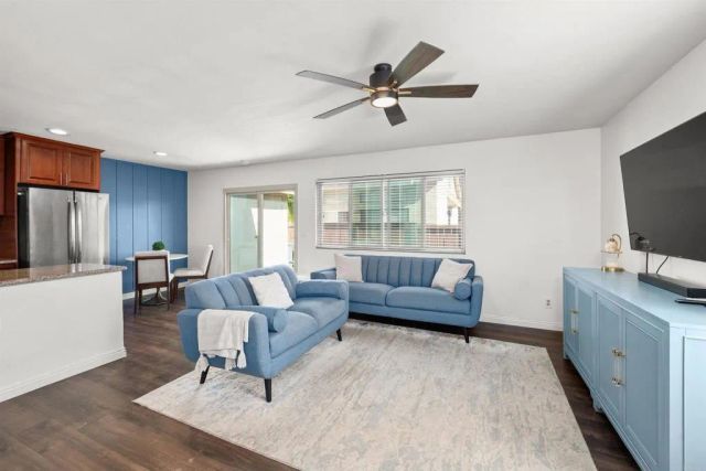 2883 Casey Street B, San Diego, CA 92139