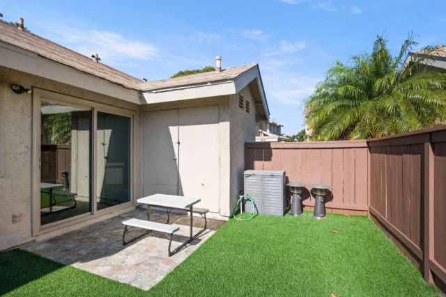 2883 Casey Street B, San Diego, CA 92139