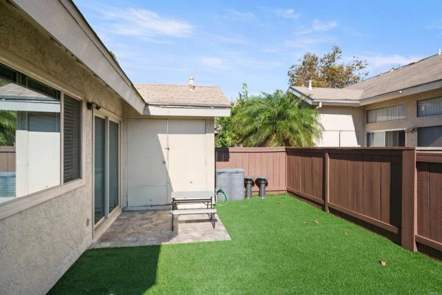 2883 Casey Street B, San Diego, CA 92139
