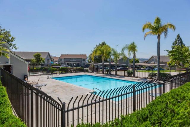 2883 Casey Street B, San Diego, CA 92139