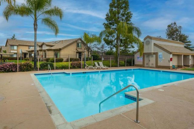 2883 Casey Street B, San Diego, CA 92139