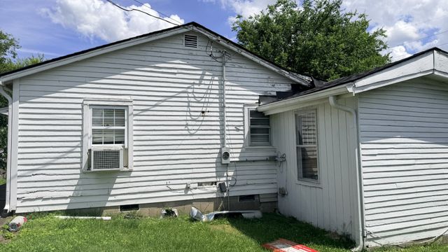 2130 Gains St, Nashville, TN 37207