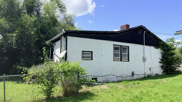 2130 Gains St, Nashville, TN 37207