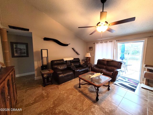 121 Village Lane, Daytona Beach, FL 32119