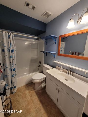 121 Village Lane, Daytona Beach, FL 32119