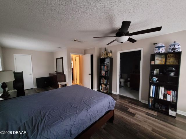 121 Village Lane, Daytona Beach, FL 32119