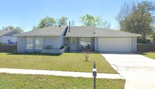 121 Village Lane, Daytona Beach, FL 32119