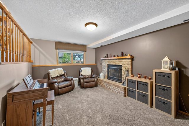 4022 Villa Road NW, Rochester, MN 55901