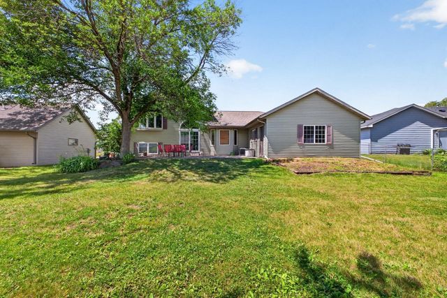 4022 Villa Road NW, Rochester, MN 55901