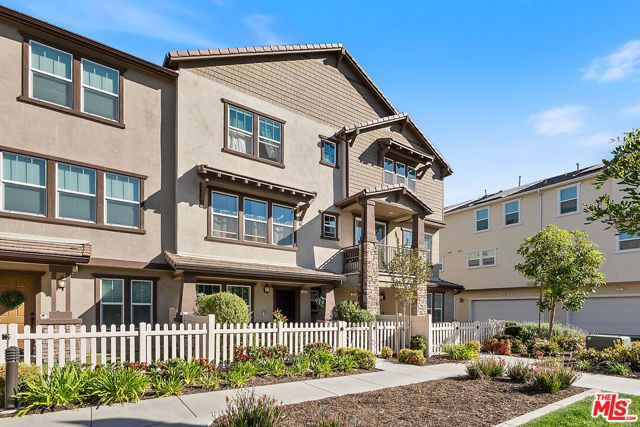 553 Grapefruit Lane, Fillmore, CA 93015