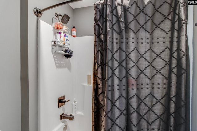 823 Hunter Hill Road, Camden, SC 29020