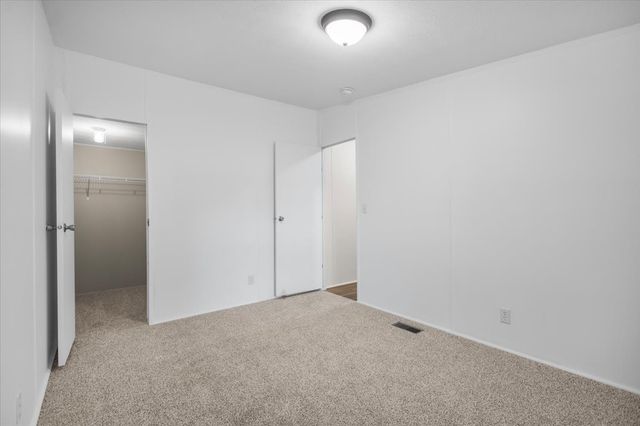 118 Cedar Ridge Drive, Eustace, TX 75124
