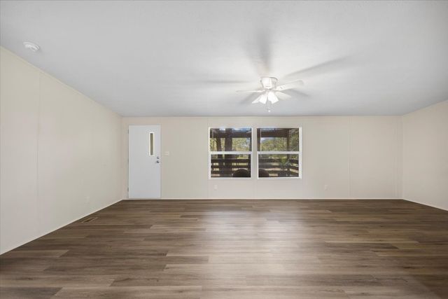 118 Cedar Ridge Drive, Eustace, TX 75124