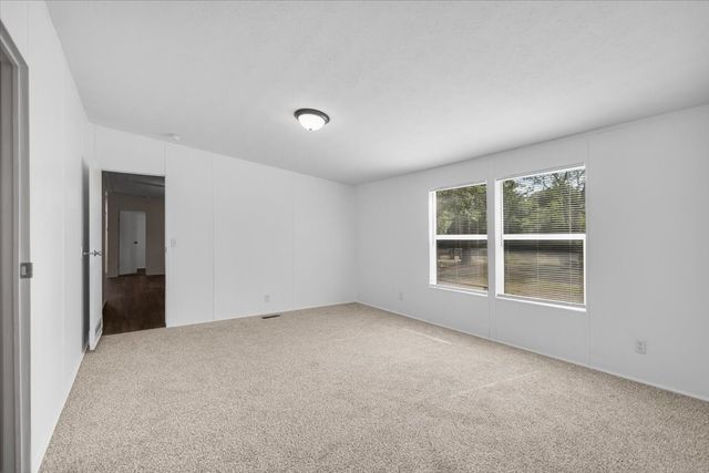 118 Cedar Ridge Drive, Eustace, TX 75124