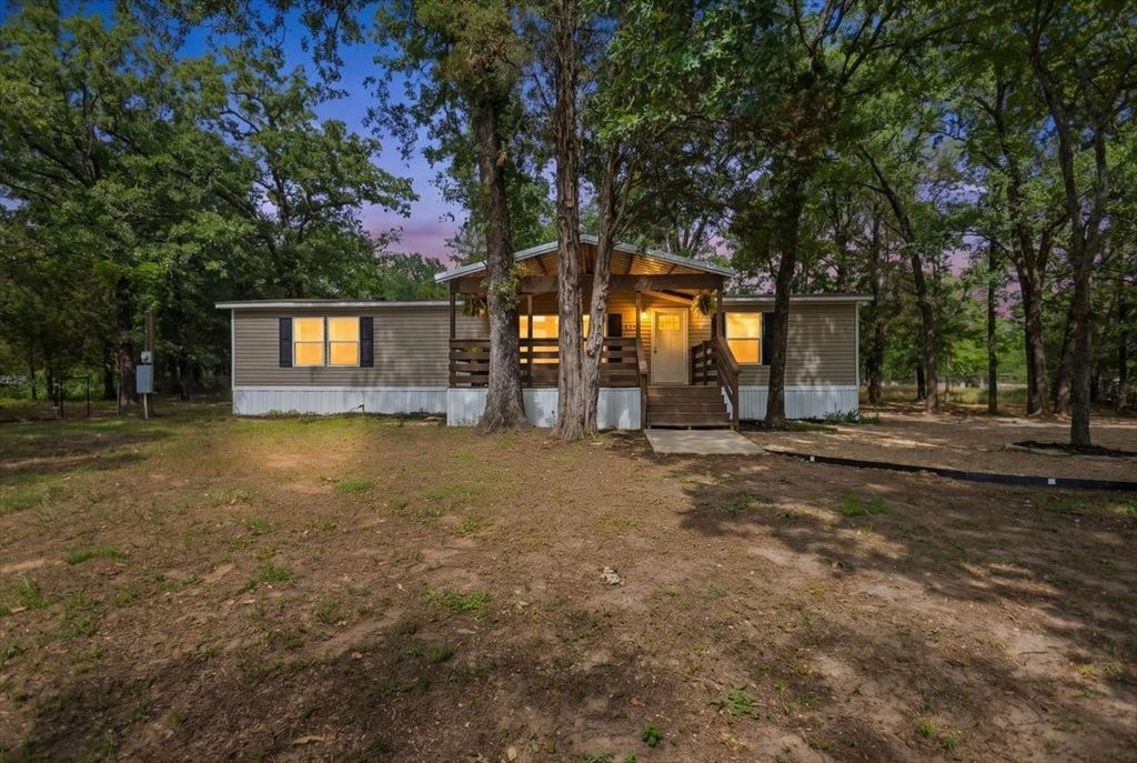 118 Cedar Ridge Drive, Eustace, TX 75124