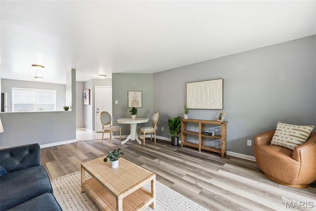 4124 Gulf Shore, Florissant, MO 63034