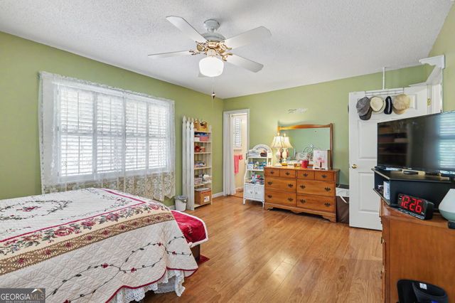 196 White Street, Dillard, GA 30537