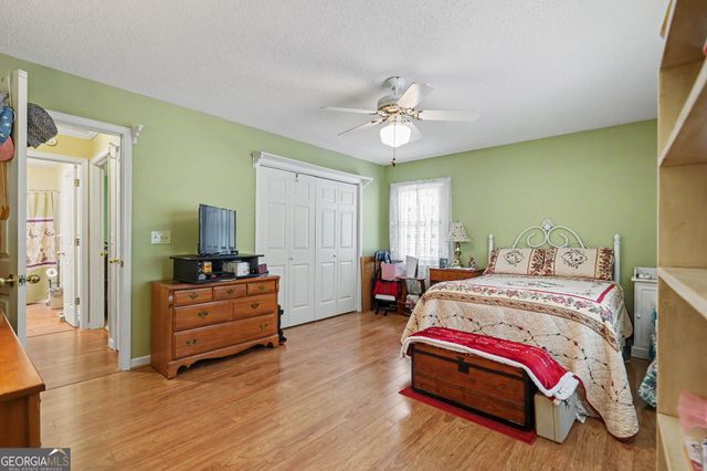 196 White Street, Dillard, GA 30537