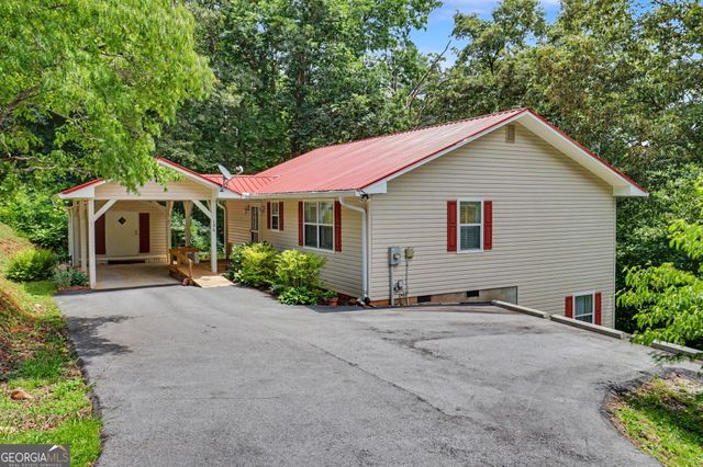 196 White Street, Dillard, GA 30537