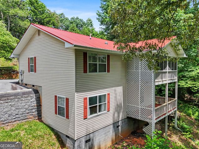 196 White Street, Dillard, GA 30537