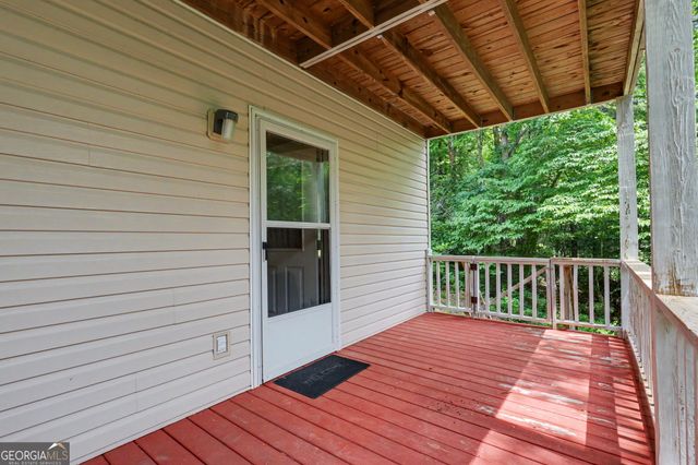 196 White Street, Dillard, GA 30537