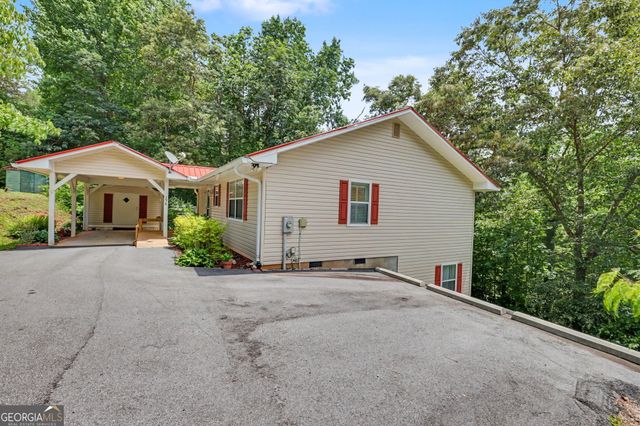 196 White Street, Dillard, GA 30537