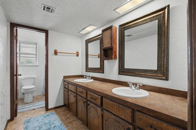 9612 S Blackwelder, Oklahoma City, OK 73139
