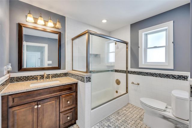 232 Locust Street, Valley Stream, NY 11581