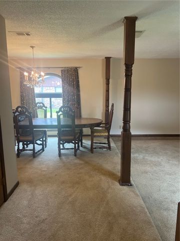901 Calvert Street, Hearne, TX 77859