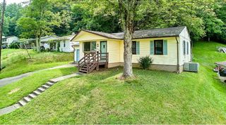 105 Sunny Brook Drive, St Albans, WV 25177