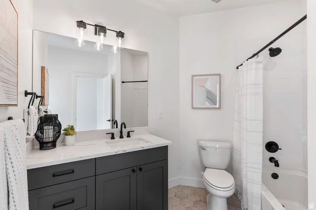 88 E WATSON DR, Saratoga Springs, UT 84045
