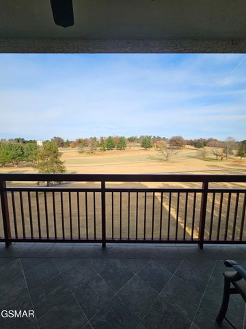 212 Dollywood Lane, Pigeon Forge, TN 37863