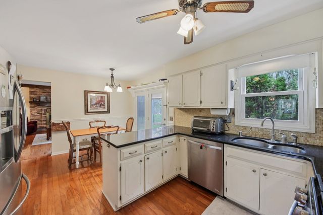 4292 White Birch Drive, Lisle, IL 60532