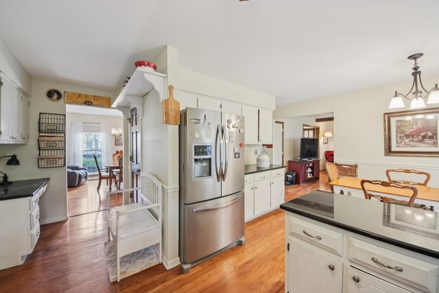 4292 White Birch Drive, Lisle, IL 60532