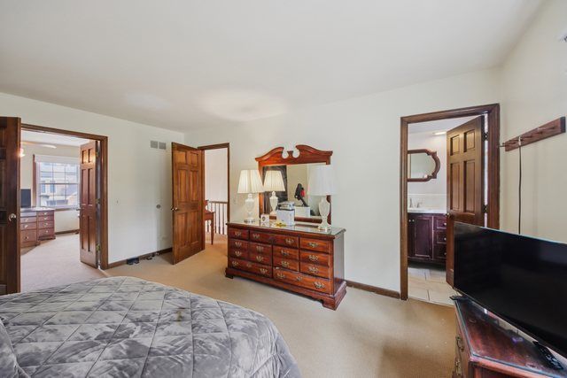 4292 White Birch Drive, Lisle, IL 60532