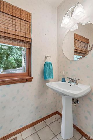 56 High Trails Drive, Eureka, MO 63025