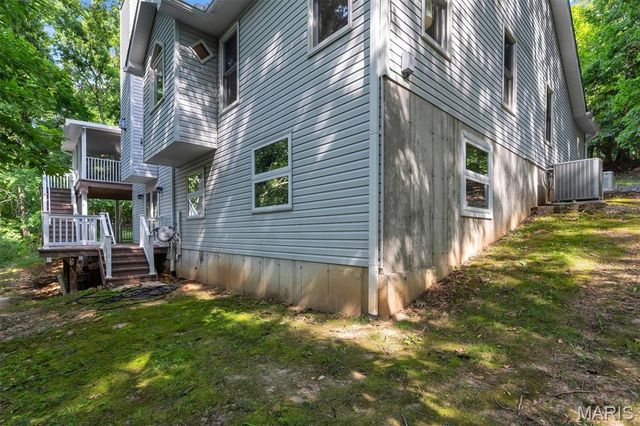 56 High Trails Drive, Eureka, MO 63025