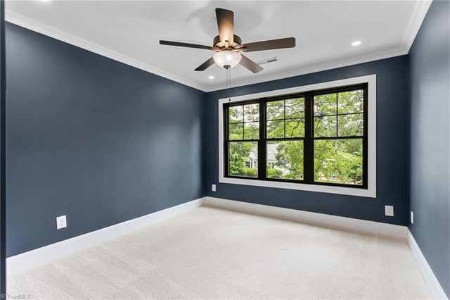 306 W Greenway S Drive, Greensboro, NC 27403