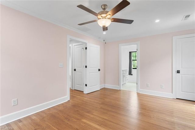 306 W Greenway S Drive, Greensboro, NC 27403