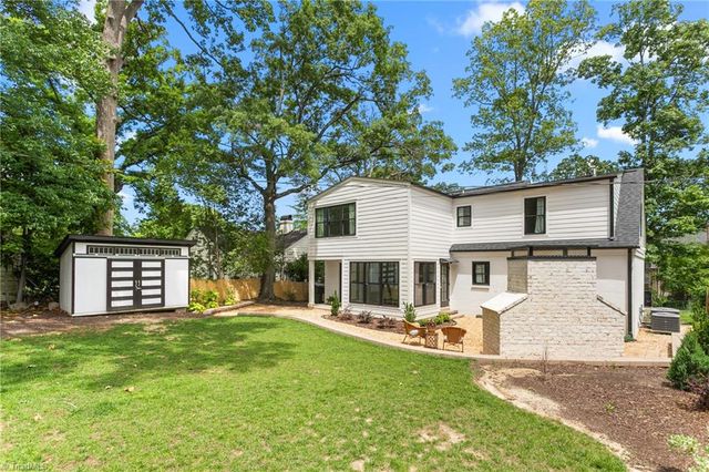 306 W Greenway S Drive, Greensboro, NC 27403