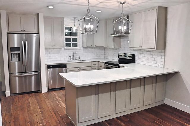 2804 W Biddison Street, Fort Worth, TX 76109