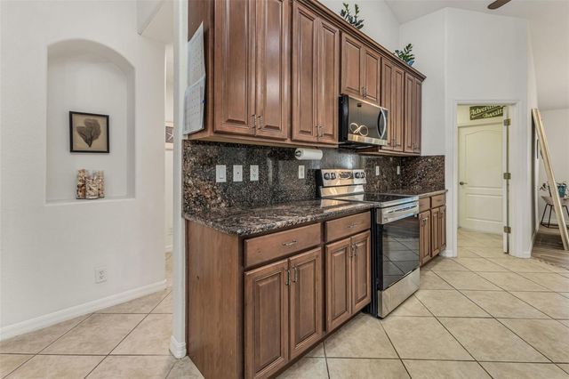 15184 GULISTAN AVENUE, Port Charlotte, FL 33953