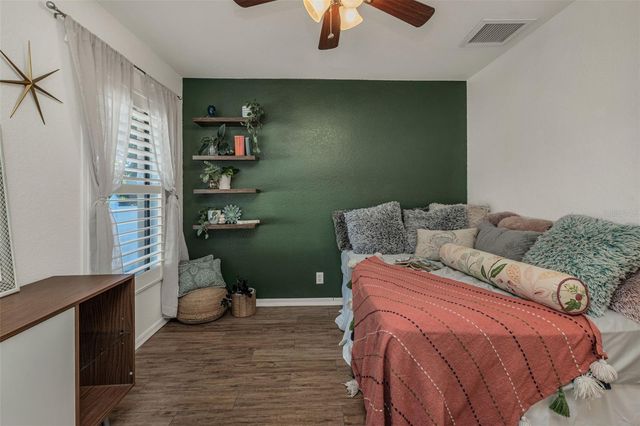 15184 GULISTAN AVENUE, Port Charlotte, FL 33953